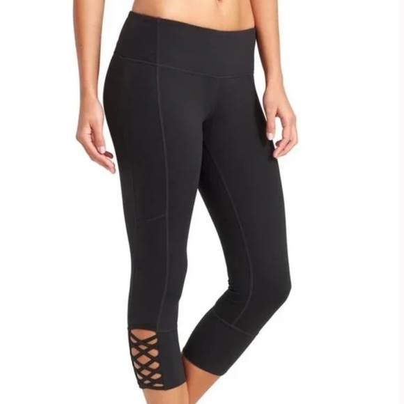Athleta Black Mind Over Matter Capri Leggings Small - Picture 1 of 6